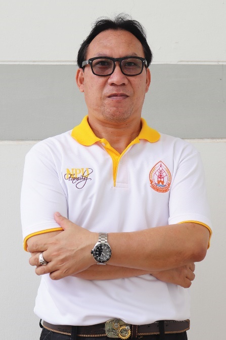 อาจารย์ยศพนธ์ เดโชพนธ์