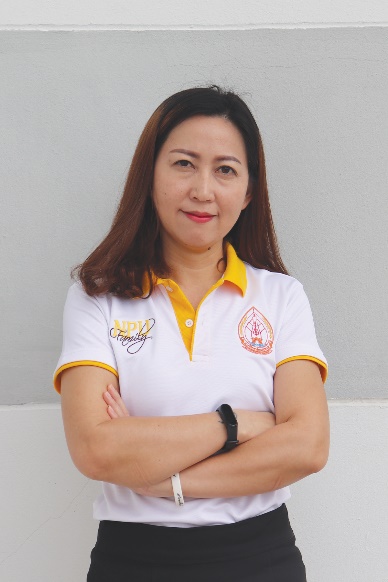 นางวรรณรัตน์ มณีโชติ